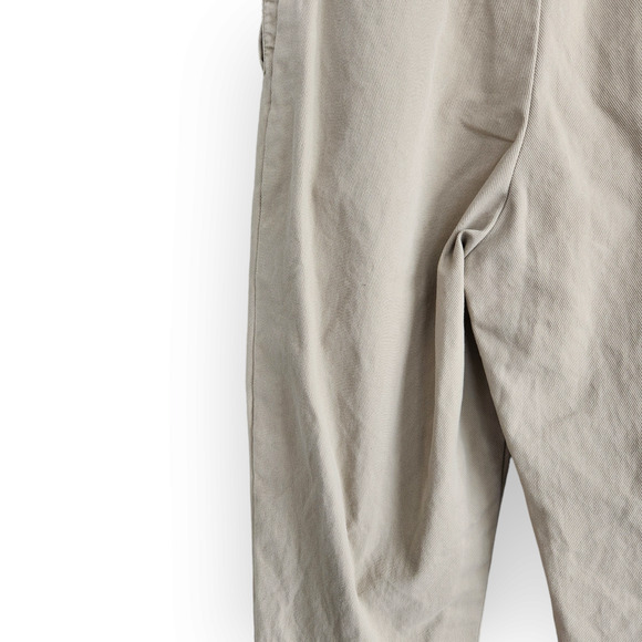 Vintage Riveted Lee Khaki Pleated High Waisted  Capri Trousers Pants 28 - Picture 6 of 7